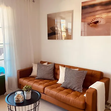 House * コスタ・テギセ